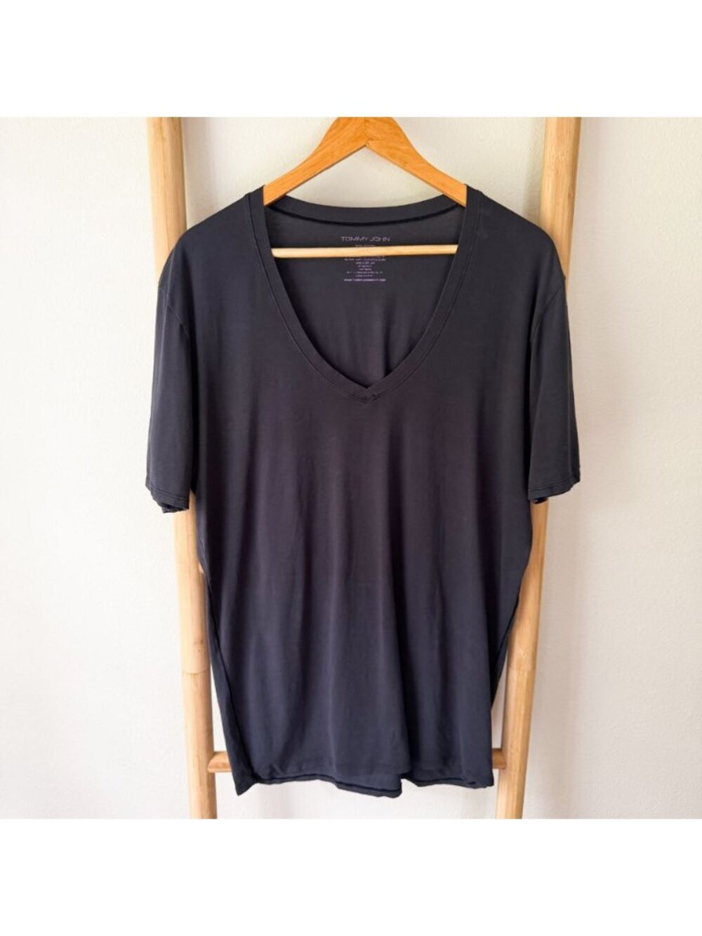 Tommy John Cool Cotton Black V-Neck Lounge Sleep Tee Women’s Size XL